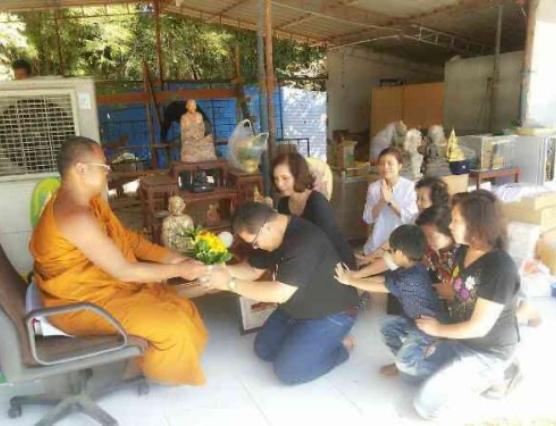 Demonstration of Phrakhru Phimonwanaram, Pa Hin Lat Temple, Dan Khun Thot District, Nakhon Ratchasima Province, 12 January 2014